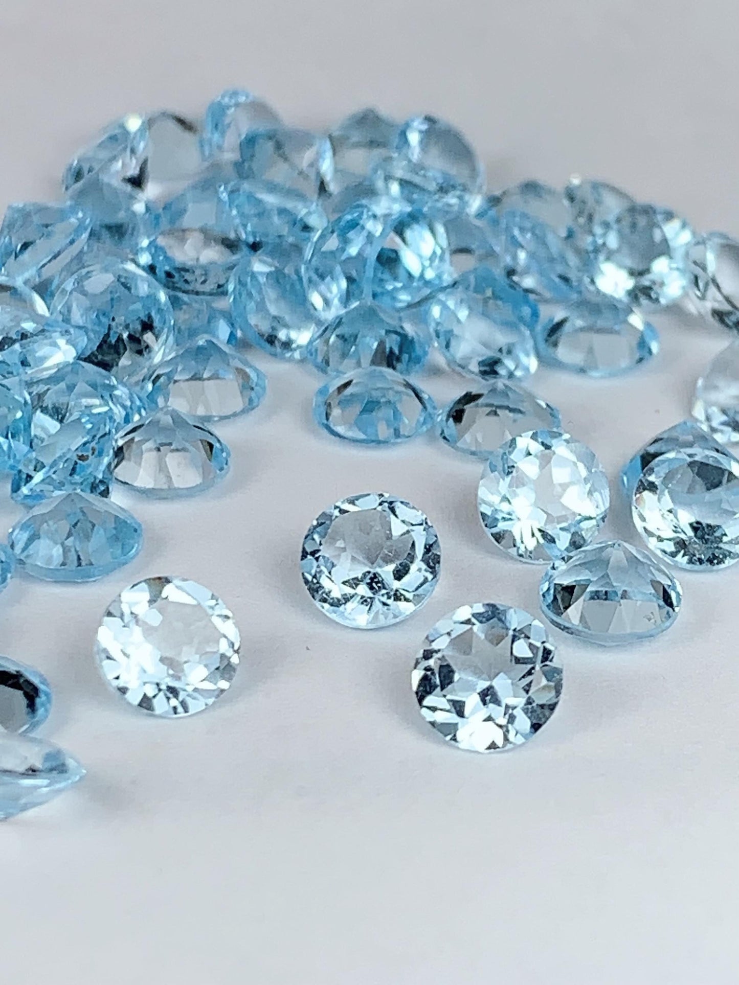 6mm Grade AAA Genuine Natural Blue Topaz  Loose Gems Gemstone faceted round cut