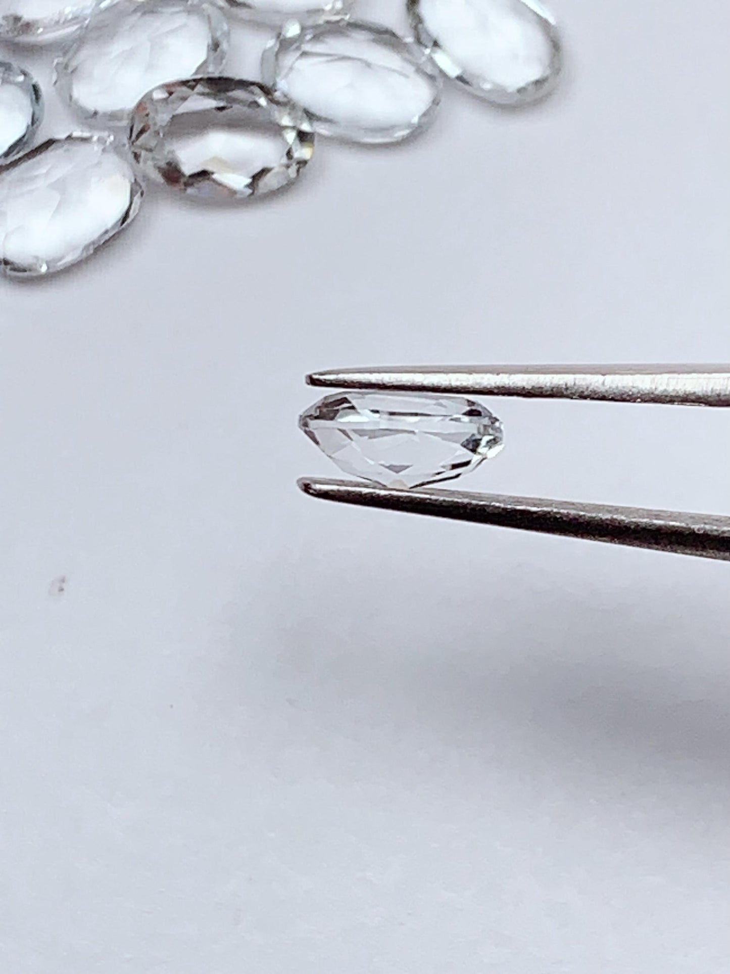 4x6mm  Grade AAA Genuine Natural White Topaz Loose Gems Gemstone faceted oval cut