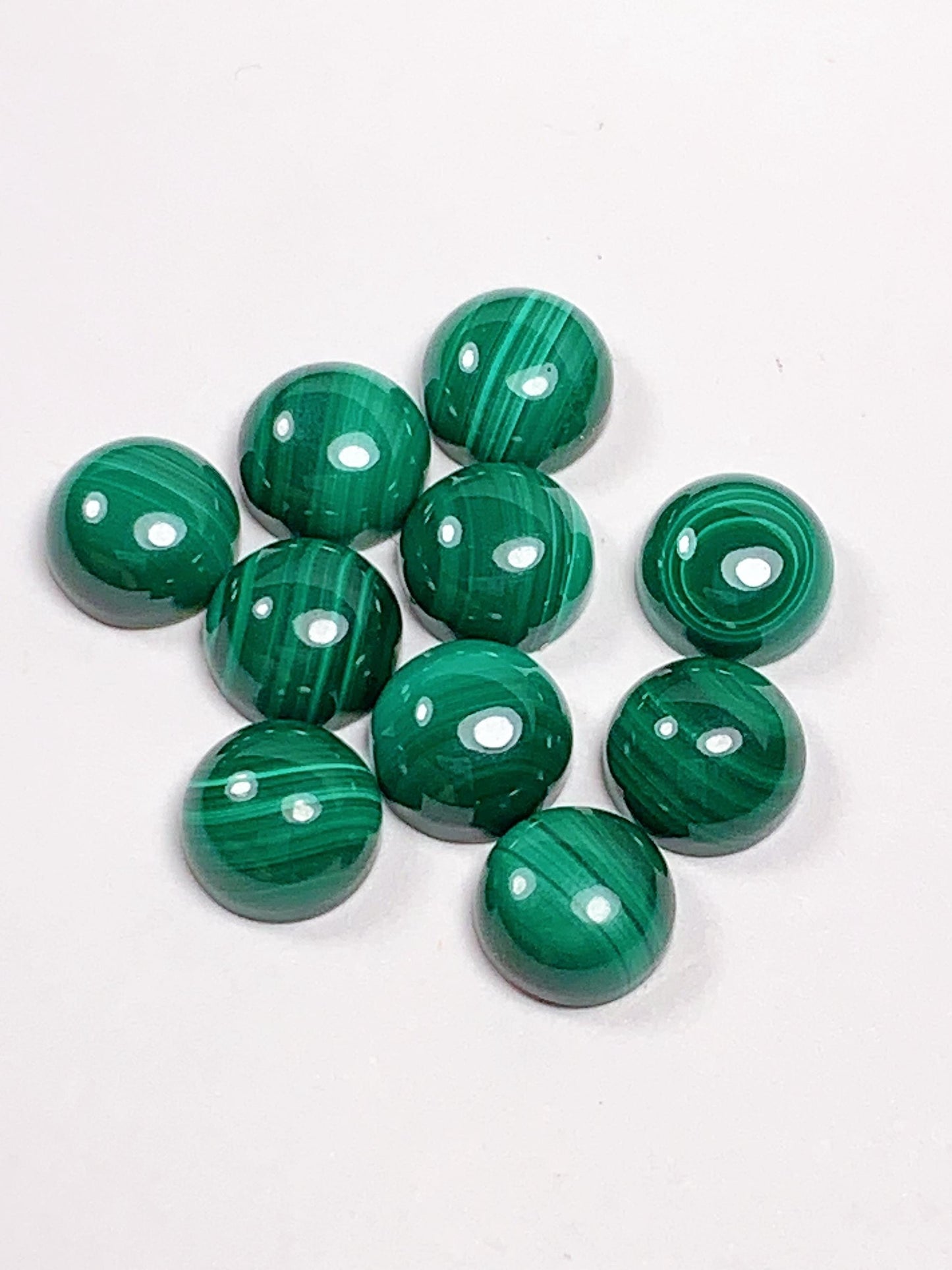 6mm AAA Grade Natural Green Malachite Gemstone: Half Round Cut