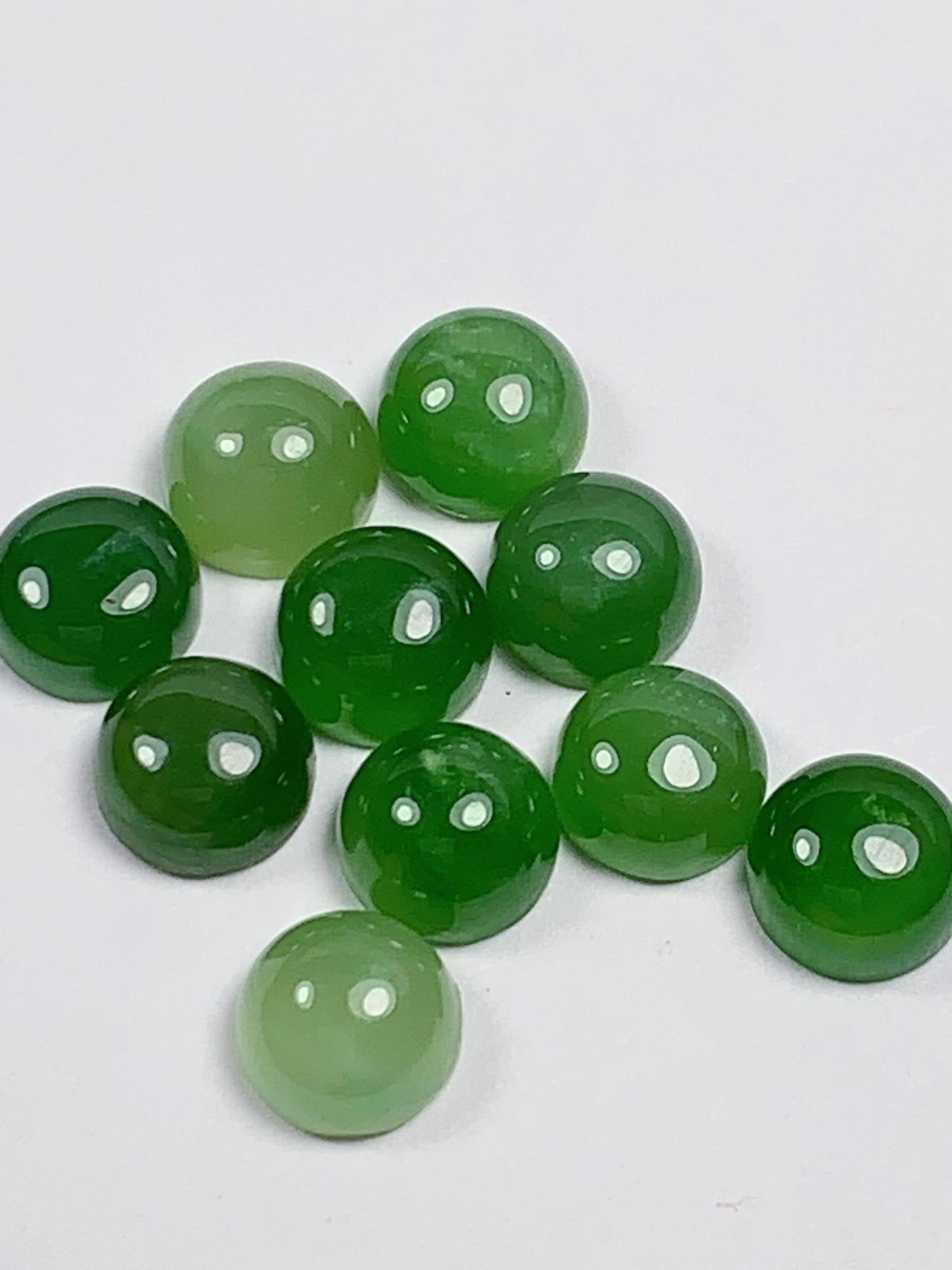 6mm AAA Grade Natural Green Jade Gemstone: Loose Round Cut