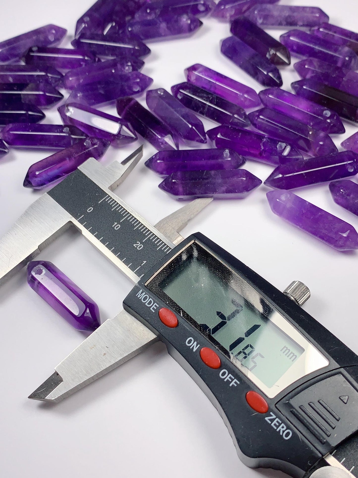 Purple Amethyst Double Terminated Point Beads: Faceted Gemstone Pendant (25-30mm)