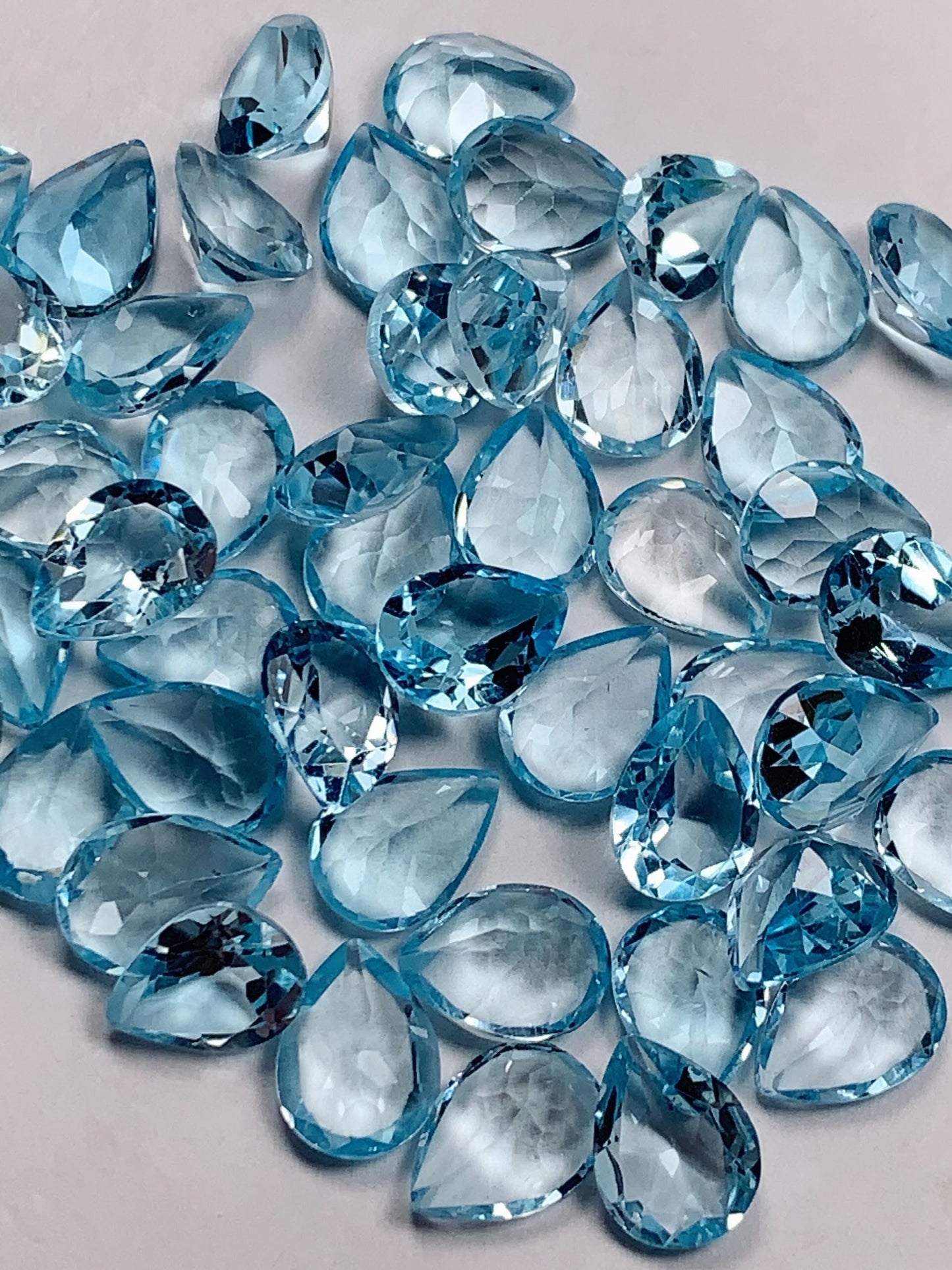 8mmx6mm Grade AAA Genuine Natural Sky Blue Topaz  Loose Gems Gemstone faceted Drop cut