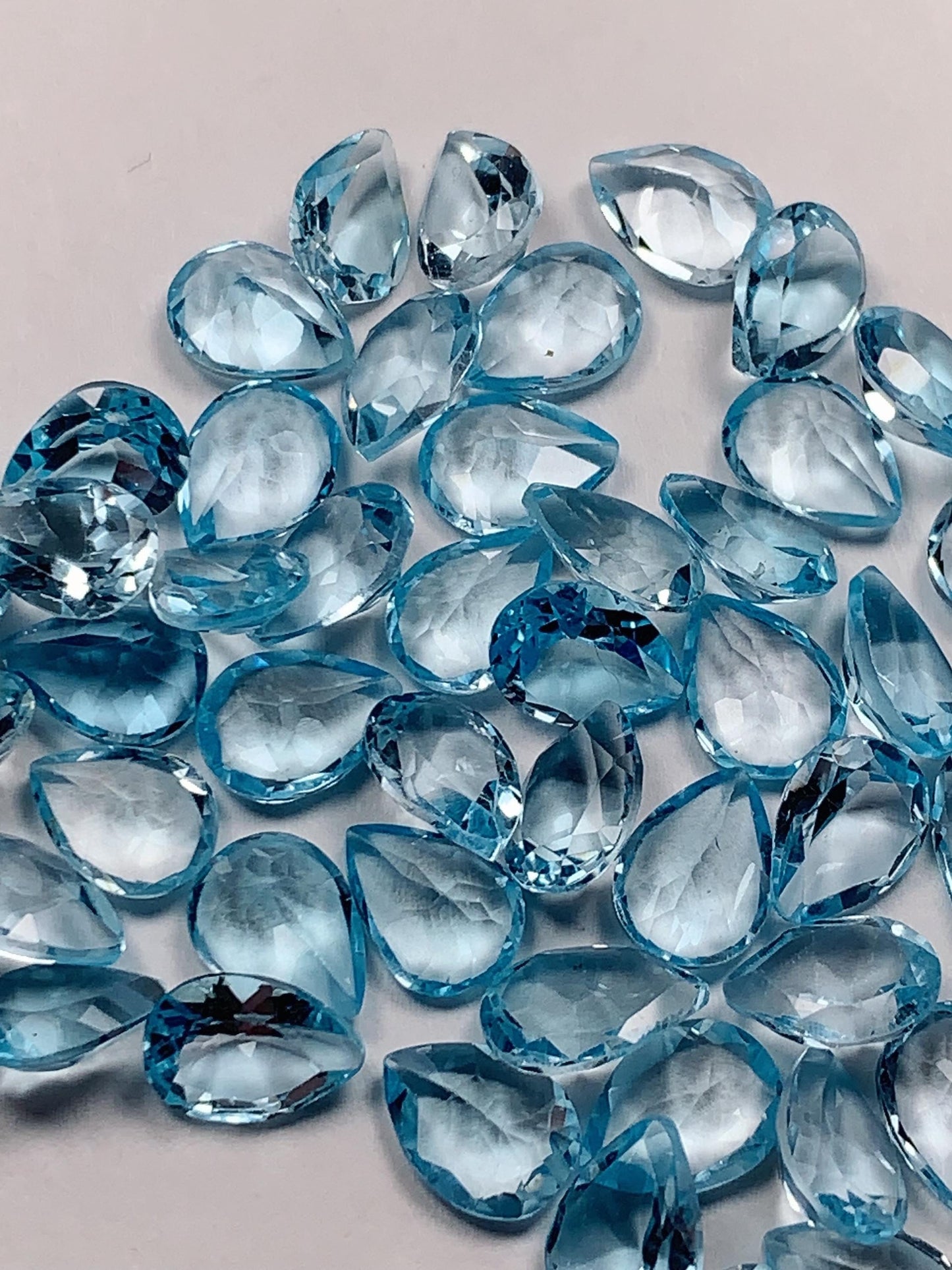 8mmx6mm Grade AAA Genuine Natural Sky Blue Topaz  Loose Gems Gemstone faceted Drop cut