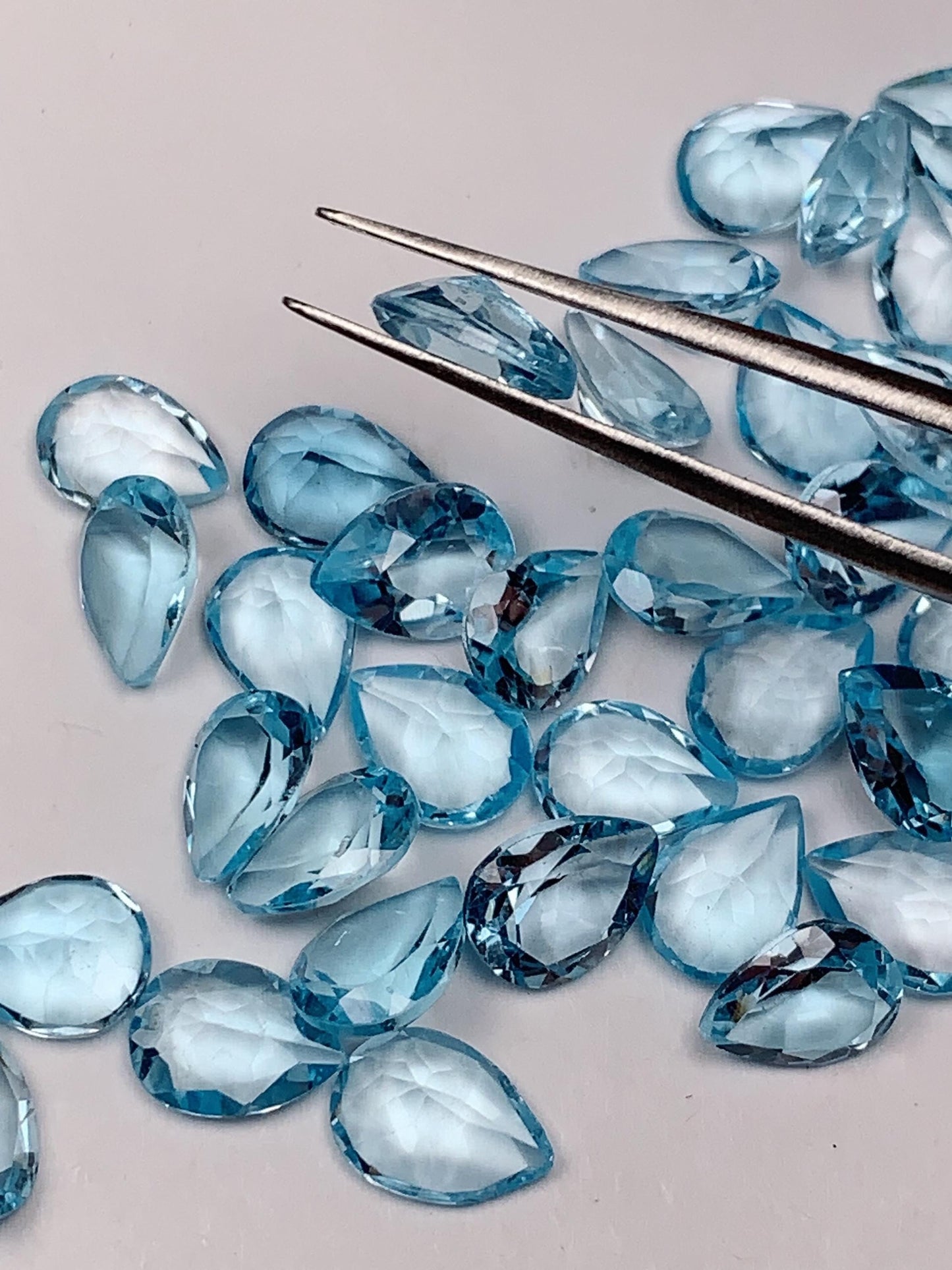8mmx6mm Grade AAA Genuine Natural Sky Blue Topaz  Loose Gems Gemstone faceted Drop cut