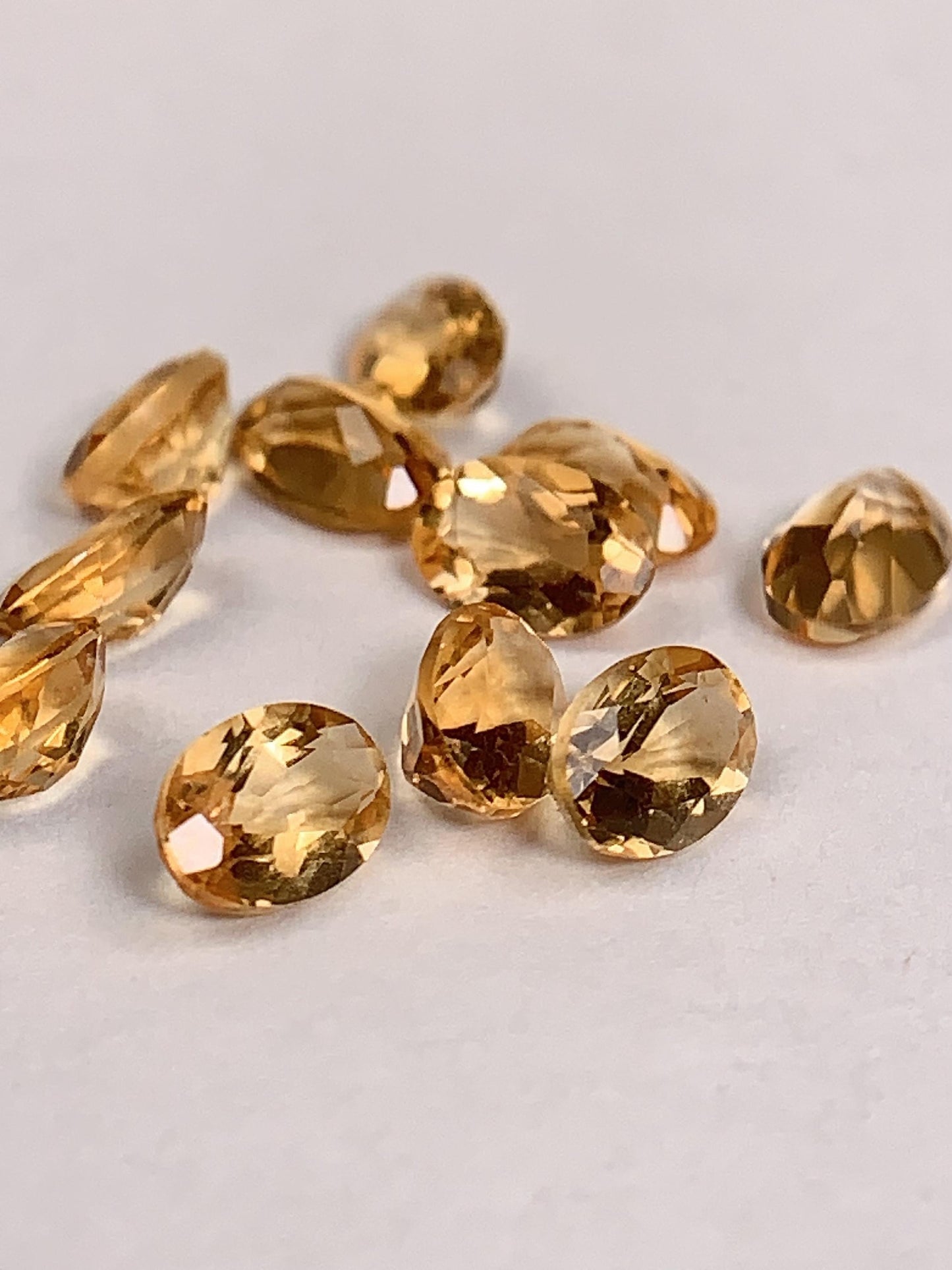 6mmx4mm Grade AAA Genuine Natural Yellow Citrine Loose Gems Gemstone faceted oval cut