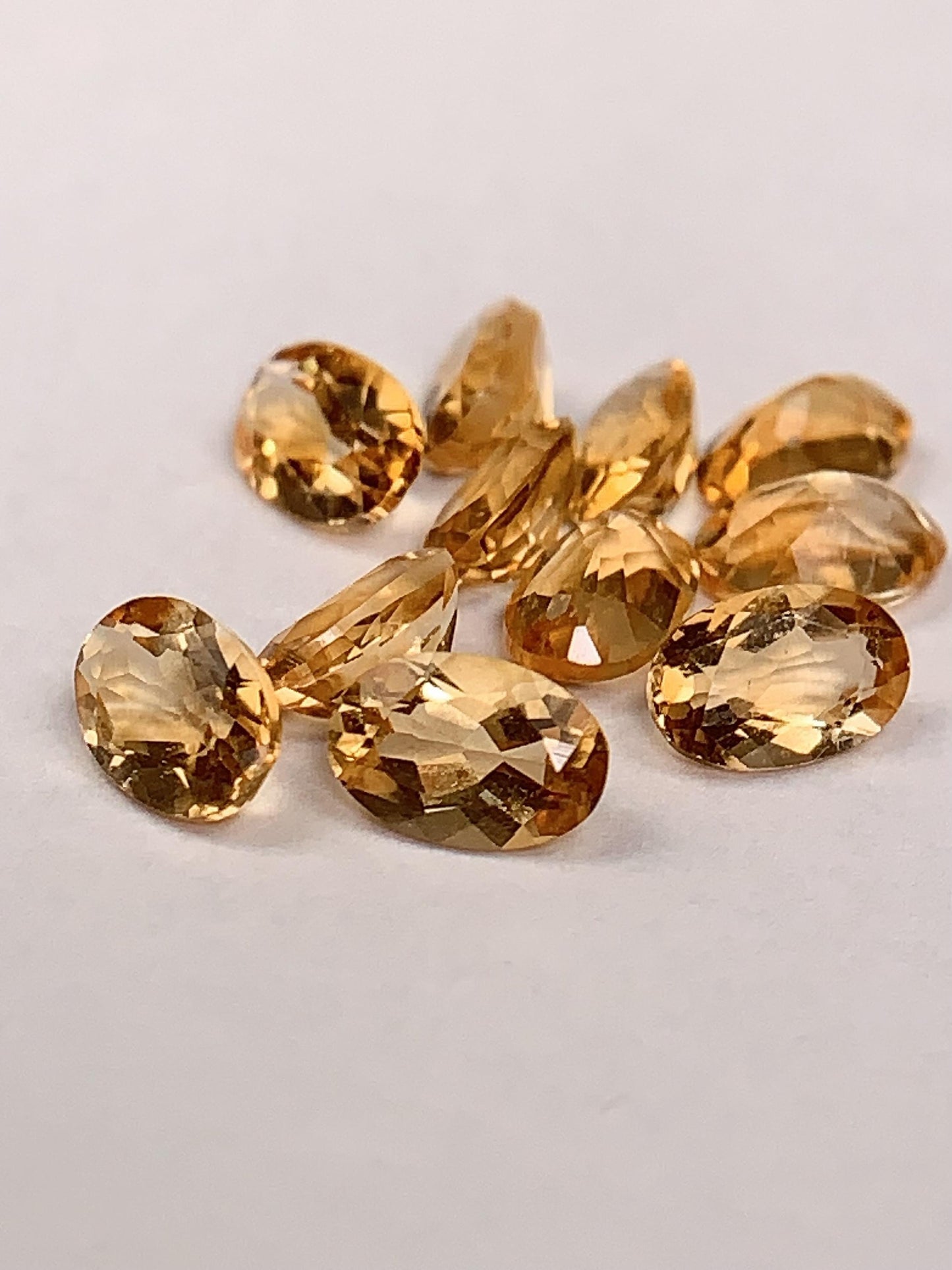 6mmx4mm Grade AAA Genuine Natural Yellow Citrine Loose Gems Gemstone faceted oval cut