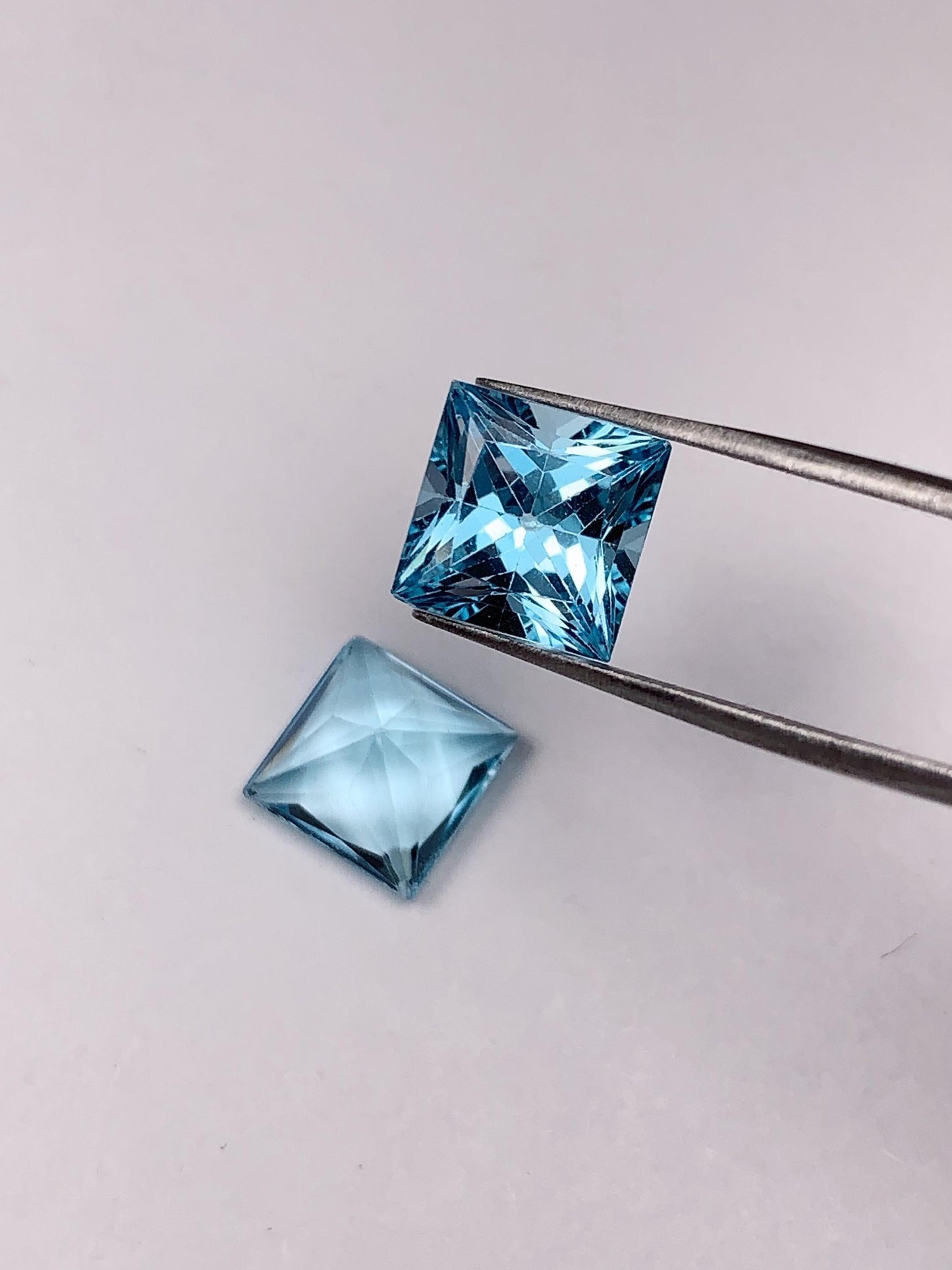 10mm Grade AAA Genuine Natural Blue Topaz Loose Gems Gemstone faceted Square cut