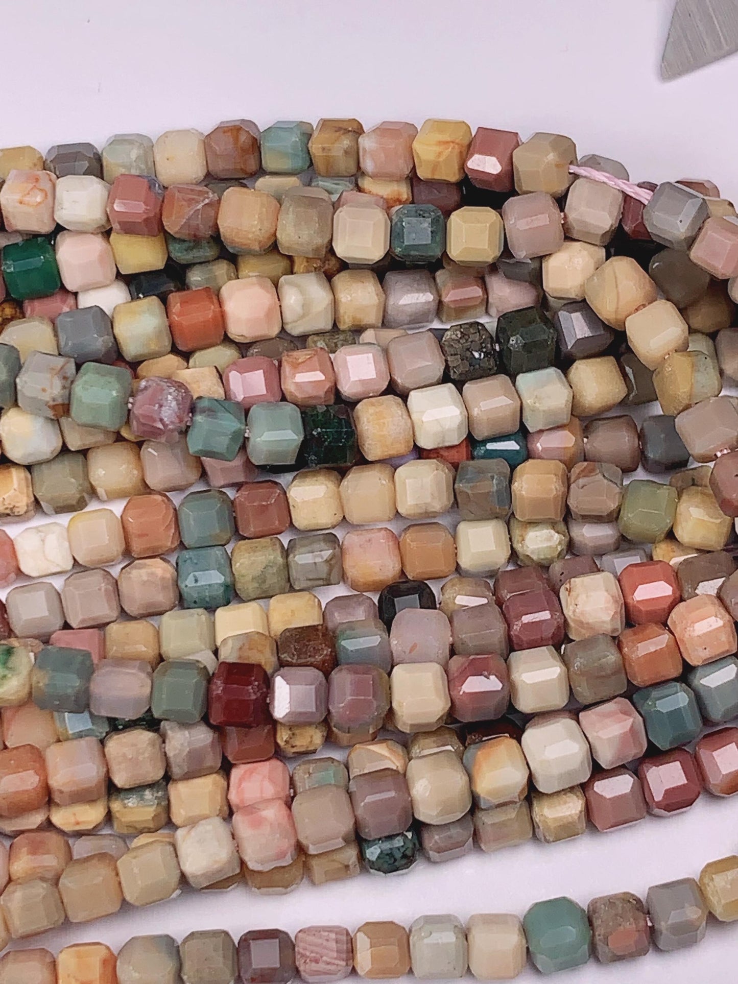 3mm Natural Rainbow Mongolia Alashan Faceted Cube Square Beads 15.5" Strand