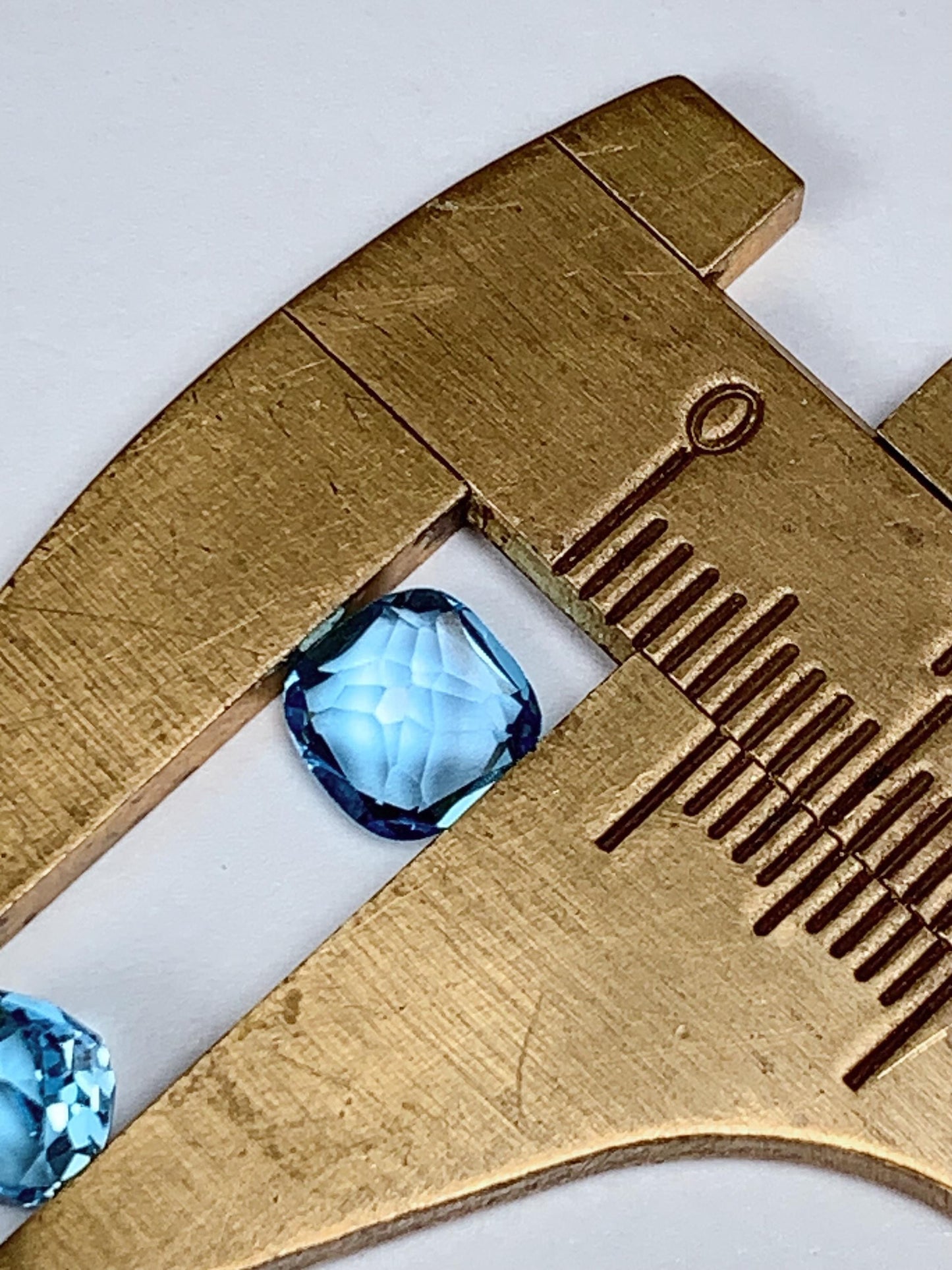 6mm Grade AAA Genuine Natural Blue Topaz Loose Gems Gemstone faceted Square cut