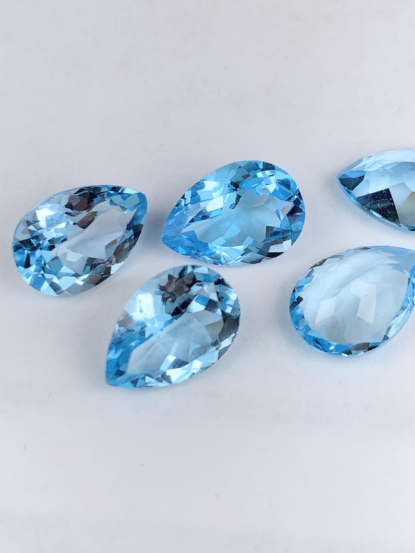 8x10mm  Grade AAA Genuine Natural Blue Topaz Loose Gems Gemstone faceted oval cut