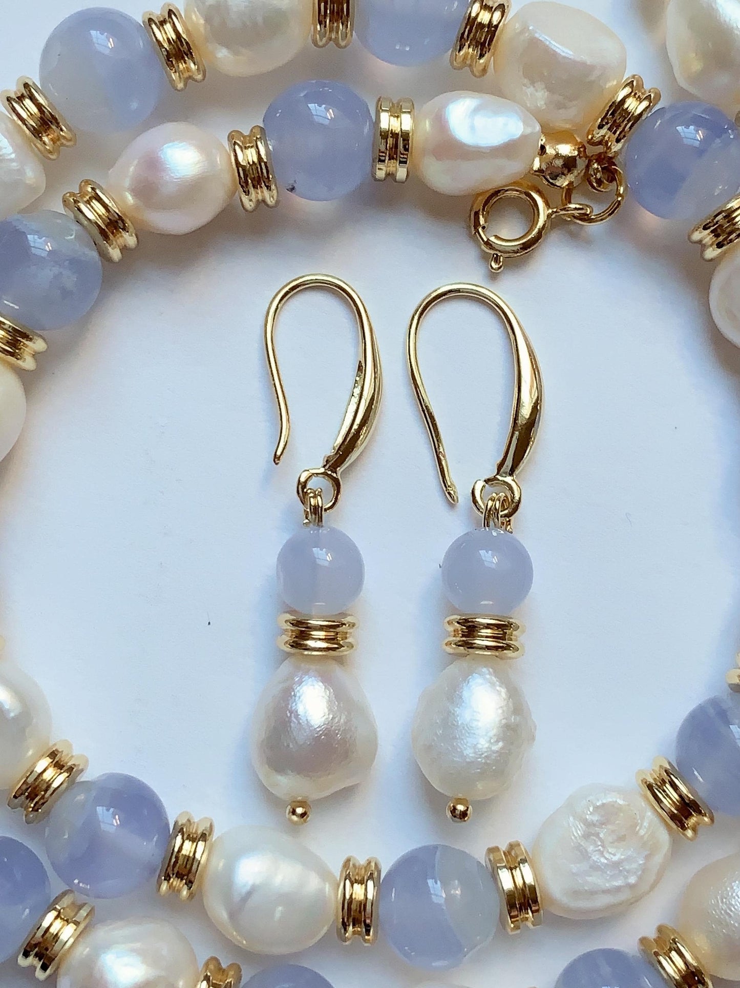 Set Jewelry  Freshwater Pearl 18K Gold Filled Bracelet, Necklace & Earrings Set