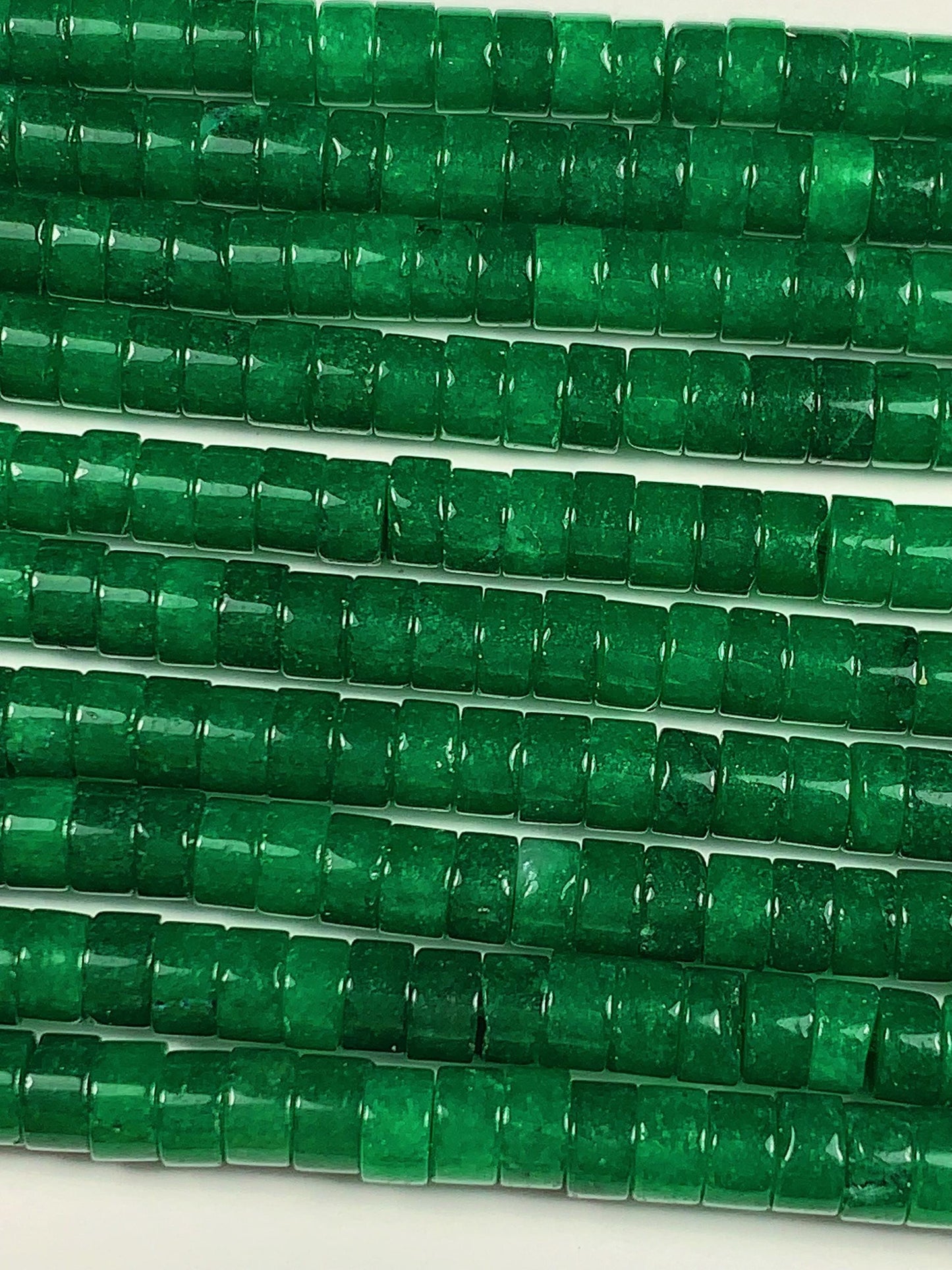 2x4mm Natural Geep Green Malaysia Jade Heishi Disc Beads 15 Strand
