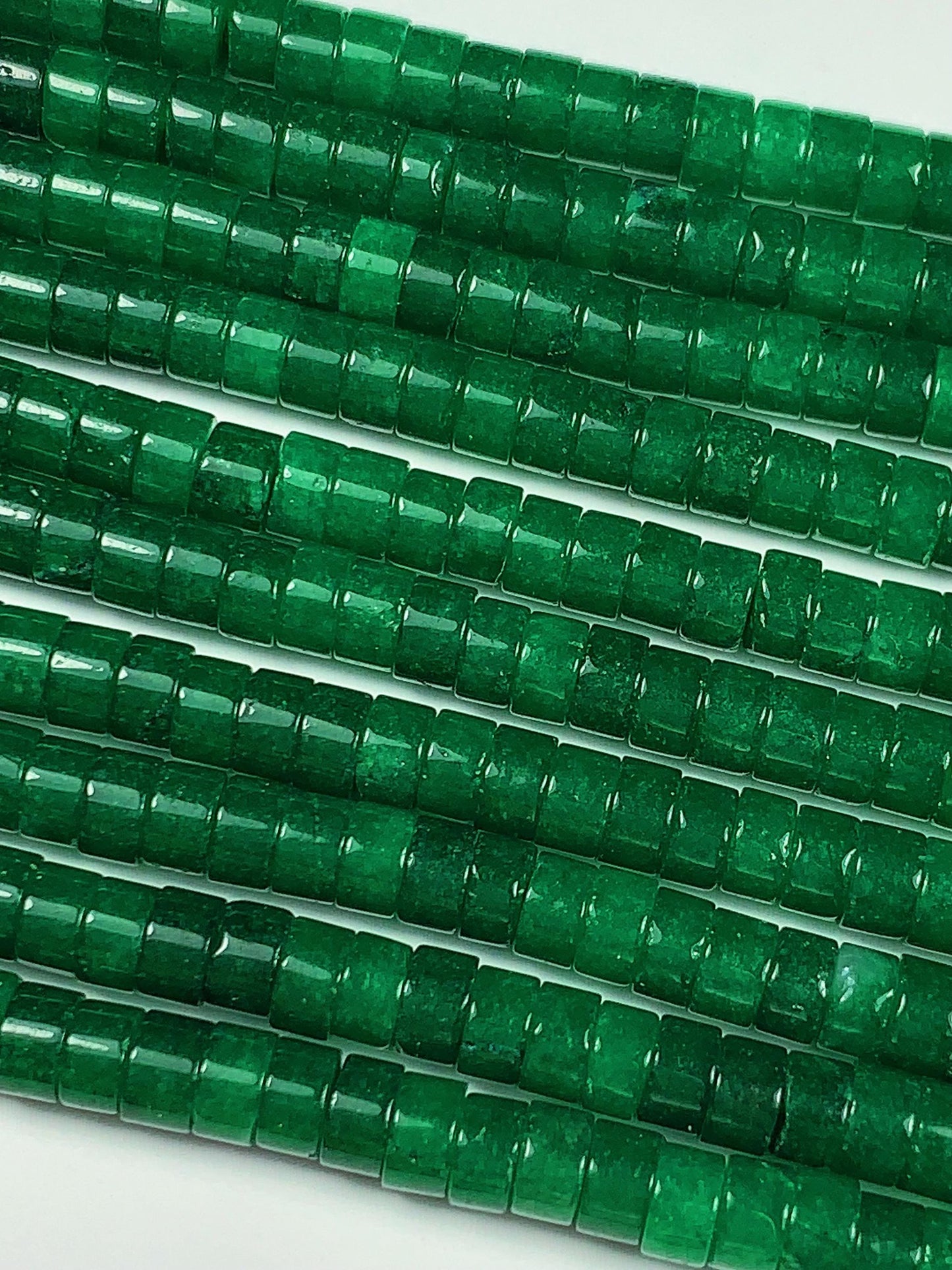 2x4mm Natural Geep Green Malaysia Jade Heishi Disc Beads 15 Strand