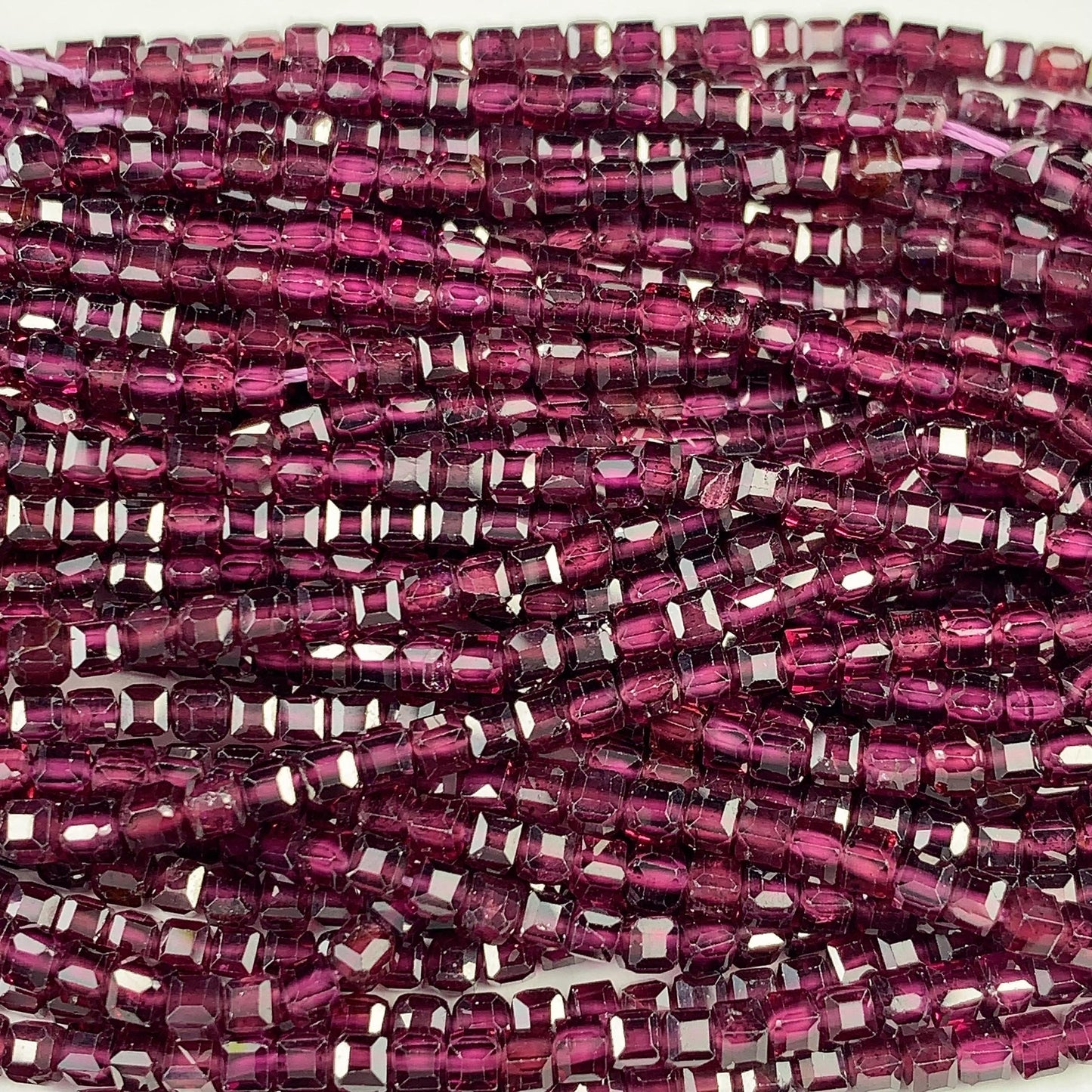 AAA Natural Magenta Purple Garnet Faceted Cube Square Dice Beads Strand 15.5  2mm 3mm Gemstone