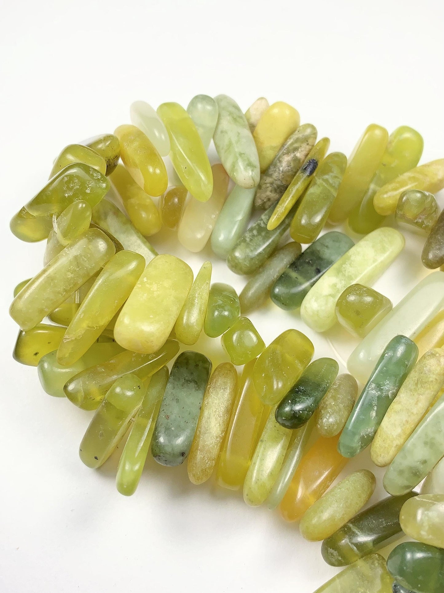 15-18mm Natural Green Yellow Serpentine Jade Stick Spike Nugget Pebble Irregular Chips Beads Strand 15 Jewelry Making DIY Gemstone