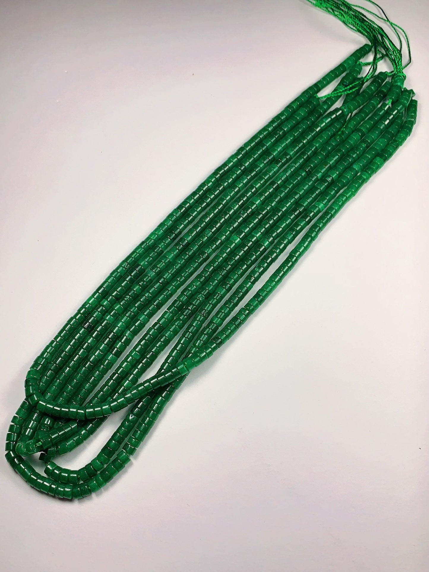 2x4mm Natural Geep Green Malaysia Jade Heishi Disc Beads 15 Strand