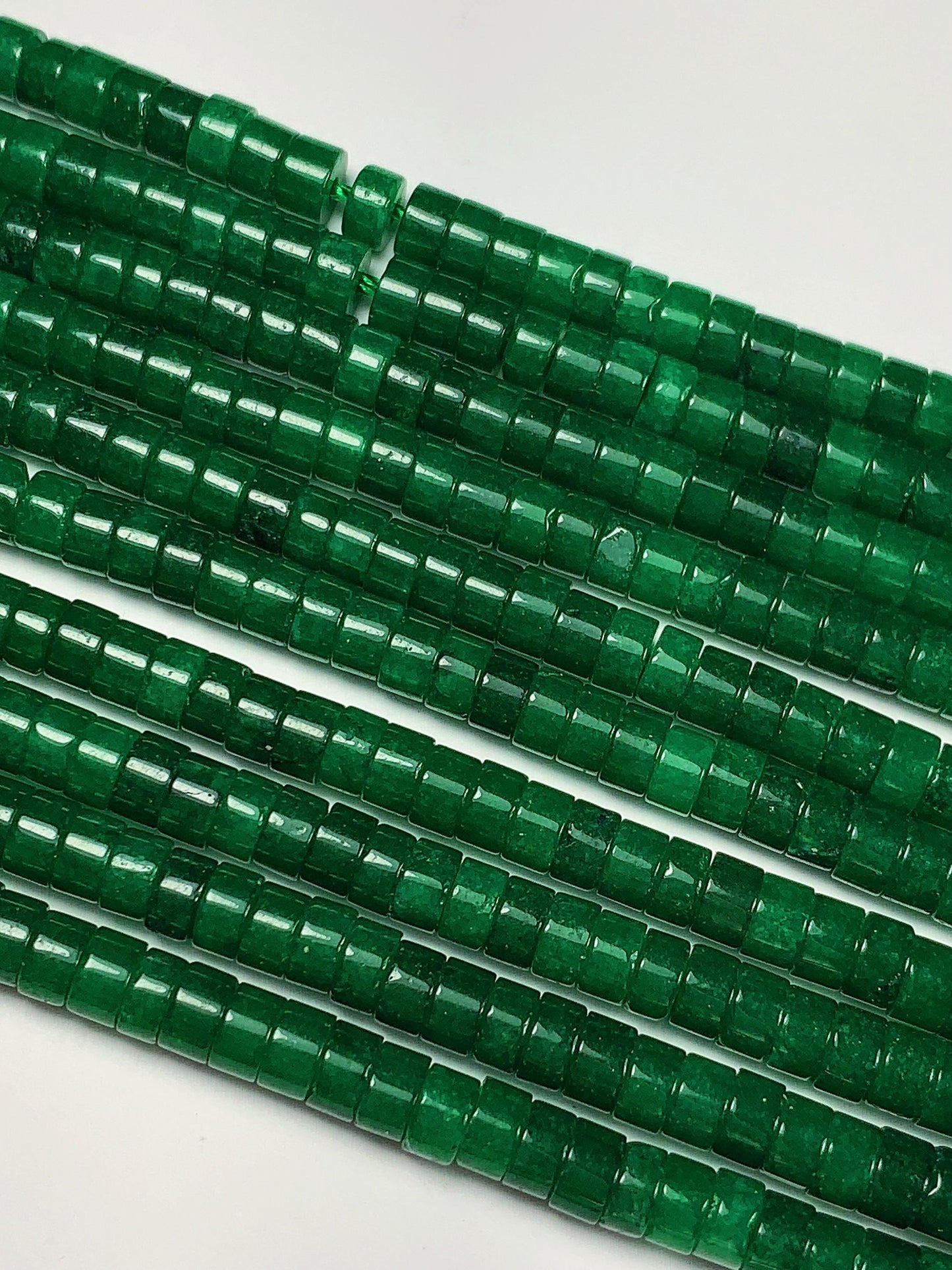 2x4mm Natural Geep Green Malaysia Jade Heishi Disc Beads 15 Strand