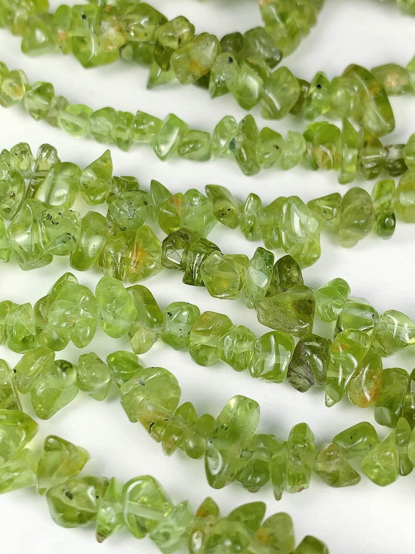 Natural Green Peridot Chip Beads: 32" Strand DIY Jewelry (3-8mm)