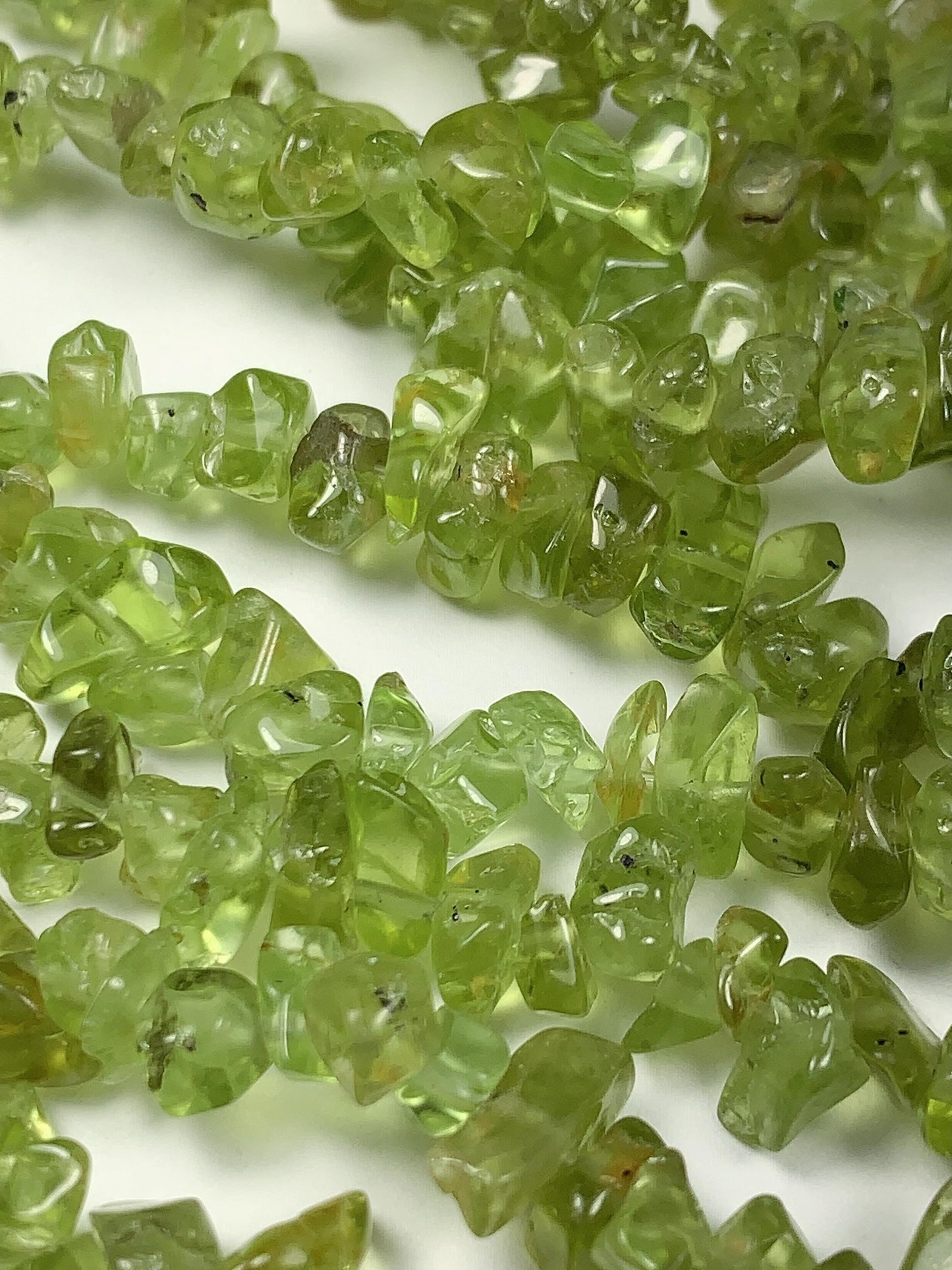 Natural Green Peridot Chip Beads: 32" Strand DIY Jewelry (3-8mm)