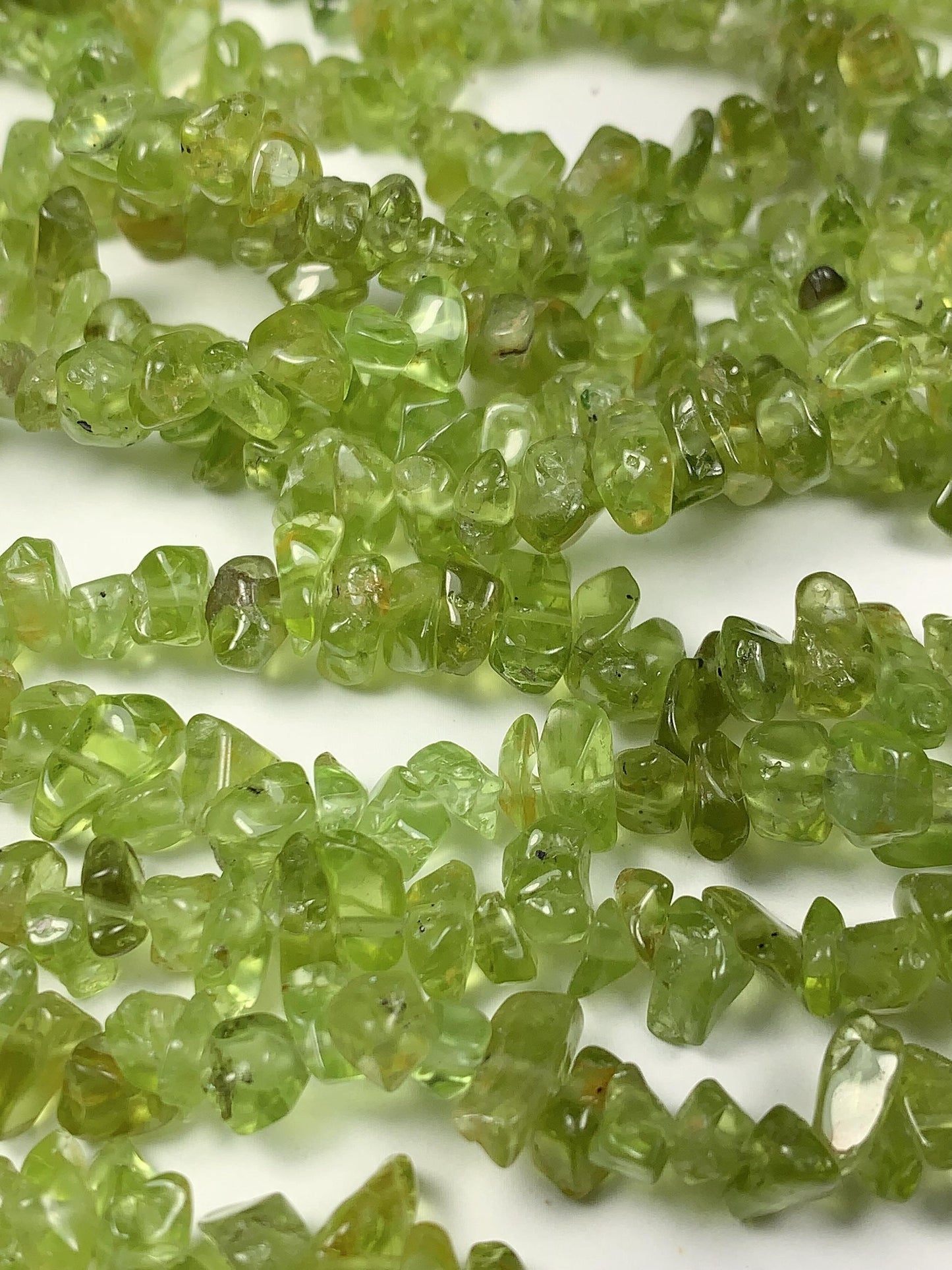 Natural Green Peridot Chip Beads: 32" Strand DIY Jewelry (3-8mm)