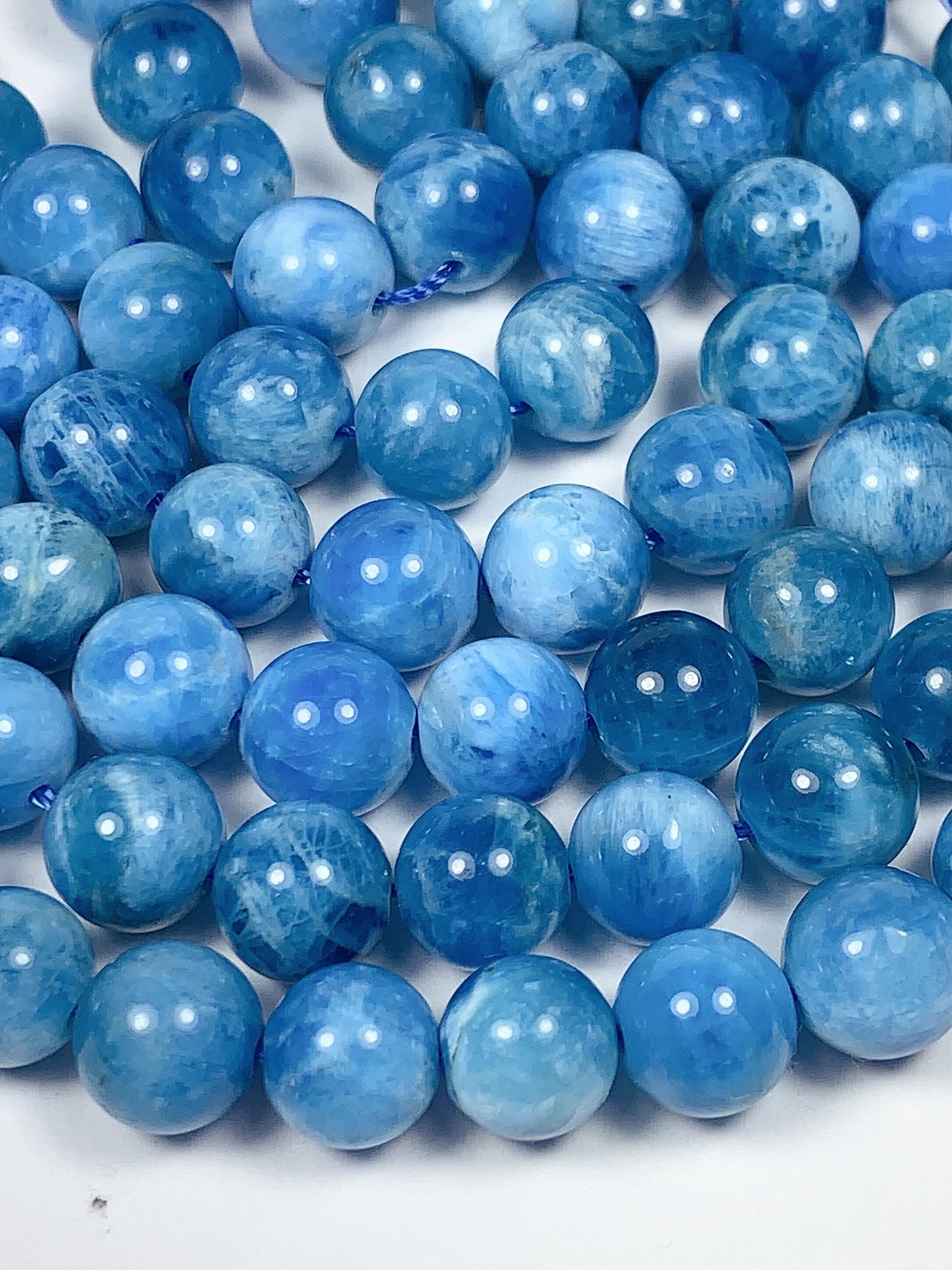 AAA Natural Ocean Blue Apatite  Smooth Round Beads 15.5" Strand Gemstone  8mm 10mm