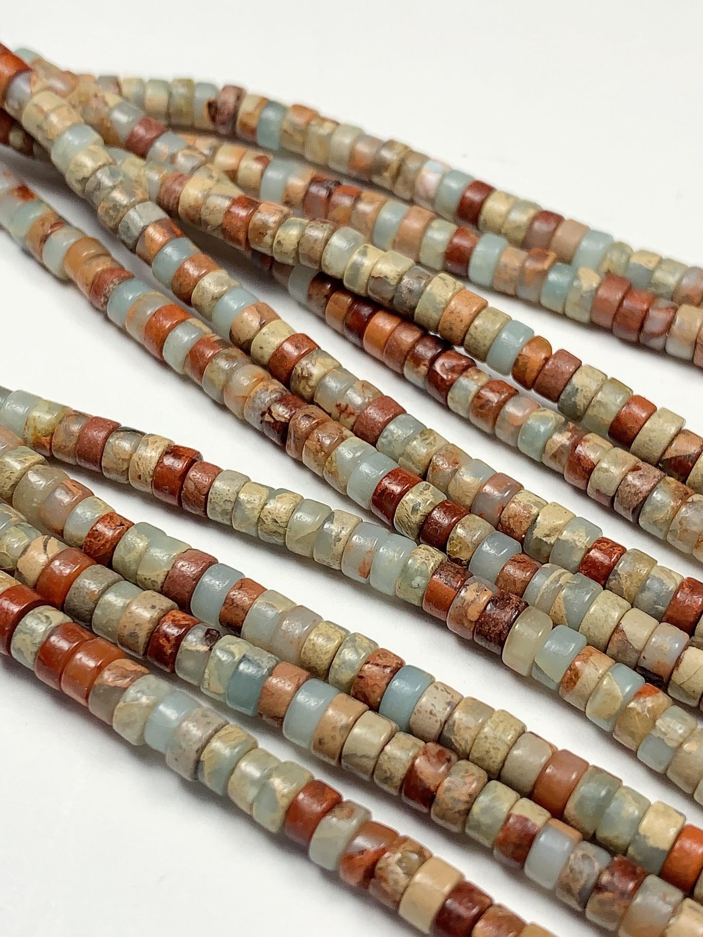 2x4mm Natural Agalmatolite Shoushan Stone Soapstone Heishi Disc Beads 15" Strand white gray red