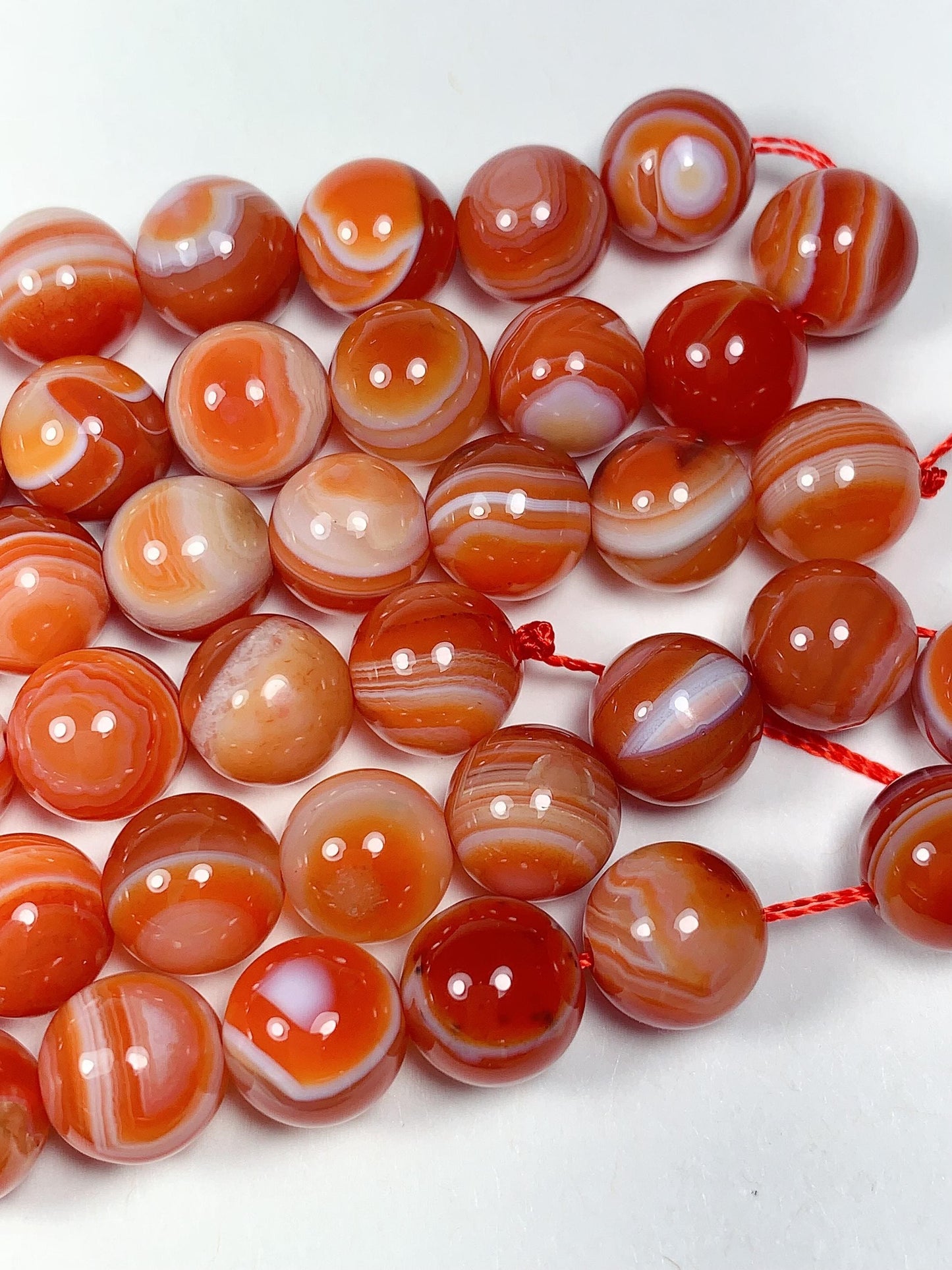 10mm AAA+ Natural Red Striped Agate Smooth Round Beads 15.5 Strand Gemstone