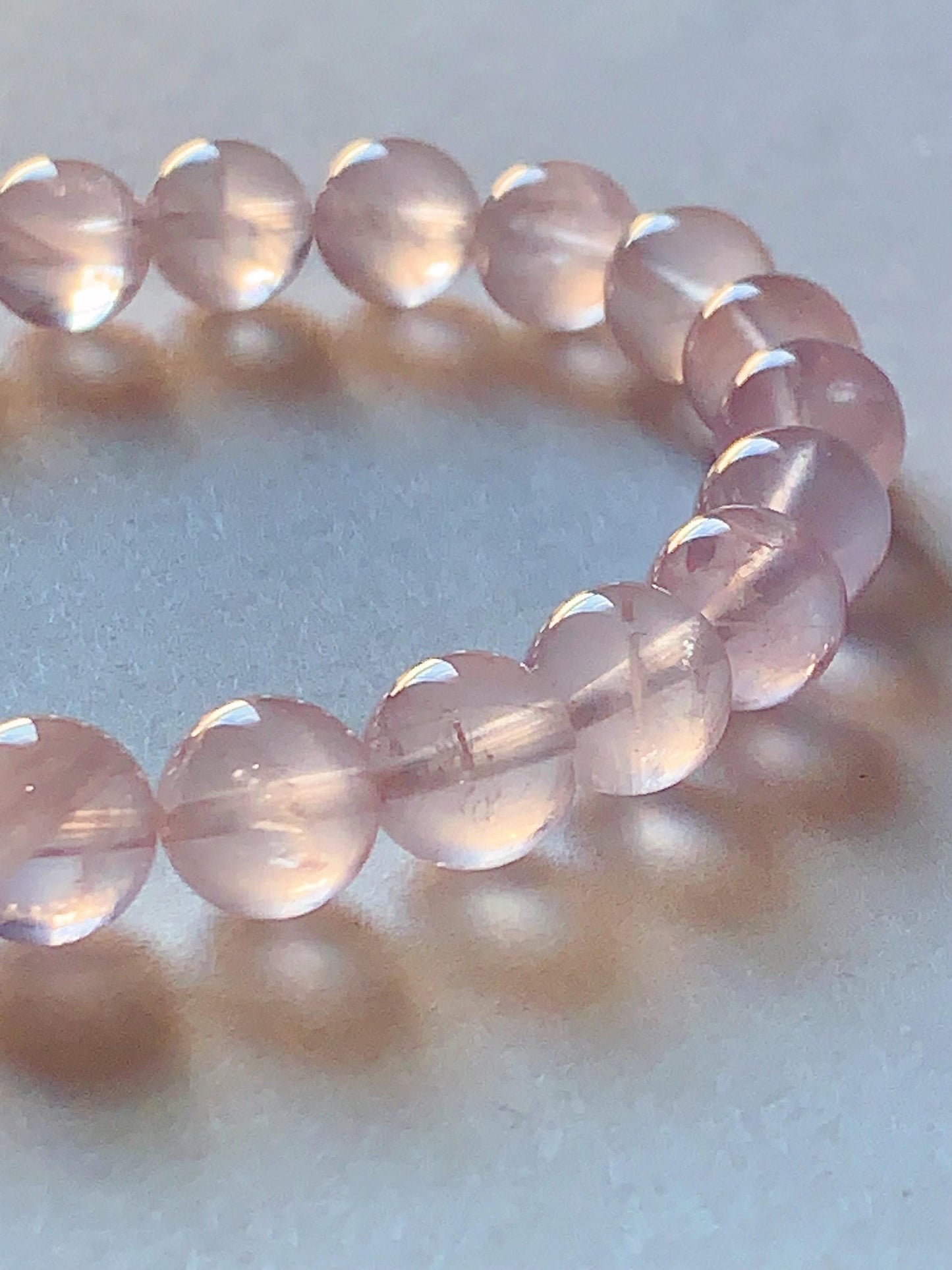 No Dyed AAA+ Transparent Madagascar Natural Light Purple Pink Ice Rose Quartz Stretch Bracelet: Smooth Round Gemstone