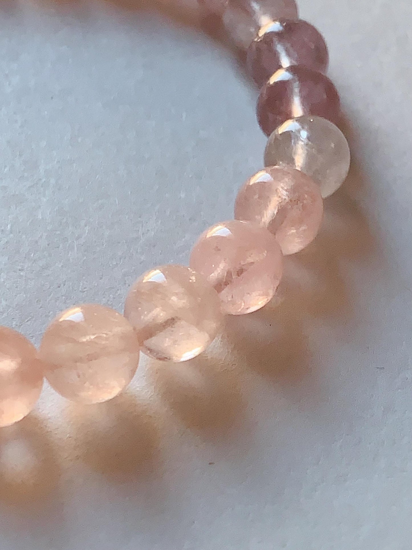 No Dyed AAA+ Transparent Madagascar Natural Light Purple Pink Ice Rose Quartz Stretch Bracelet: Smooth Round Gemstone