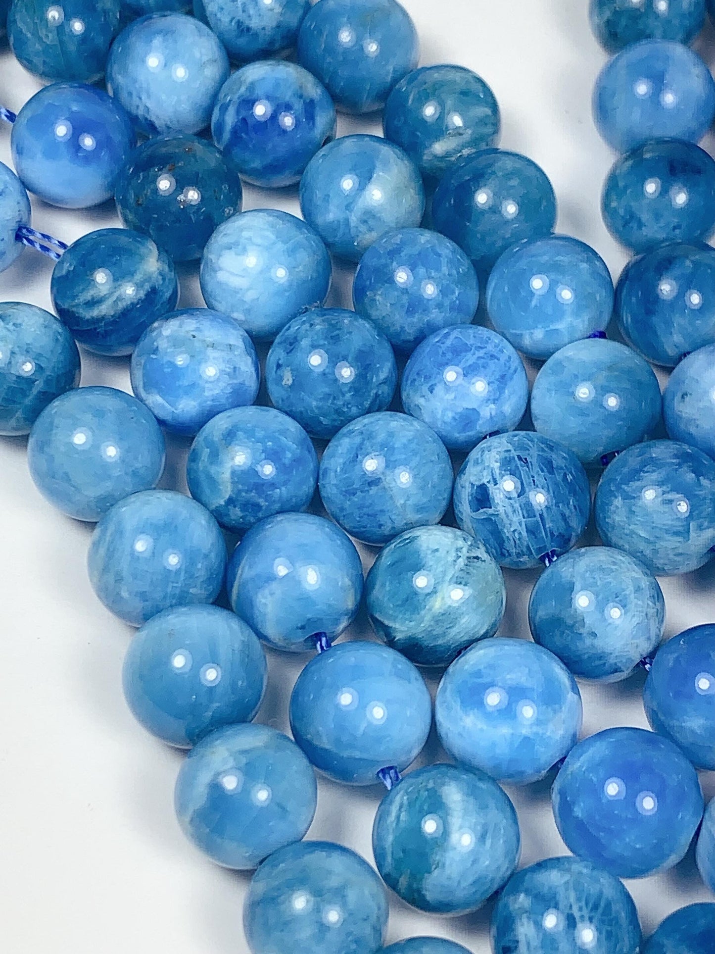 AAA Natural Ocean Blue Apatite  Smooth Round Beads 15.5" Strand Gemstone  8mm 10mm