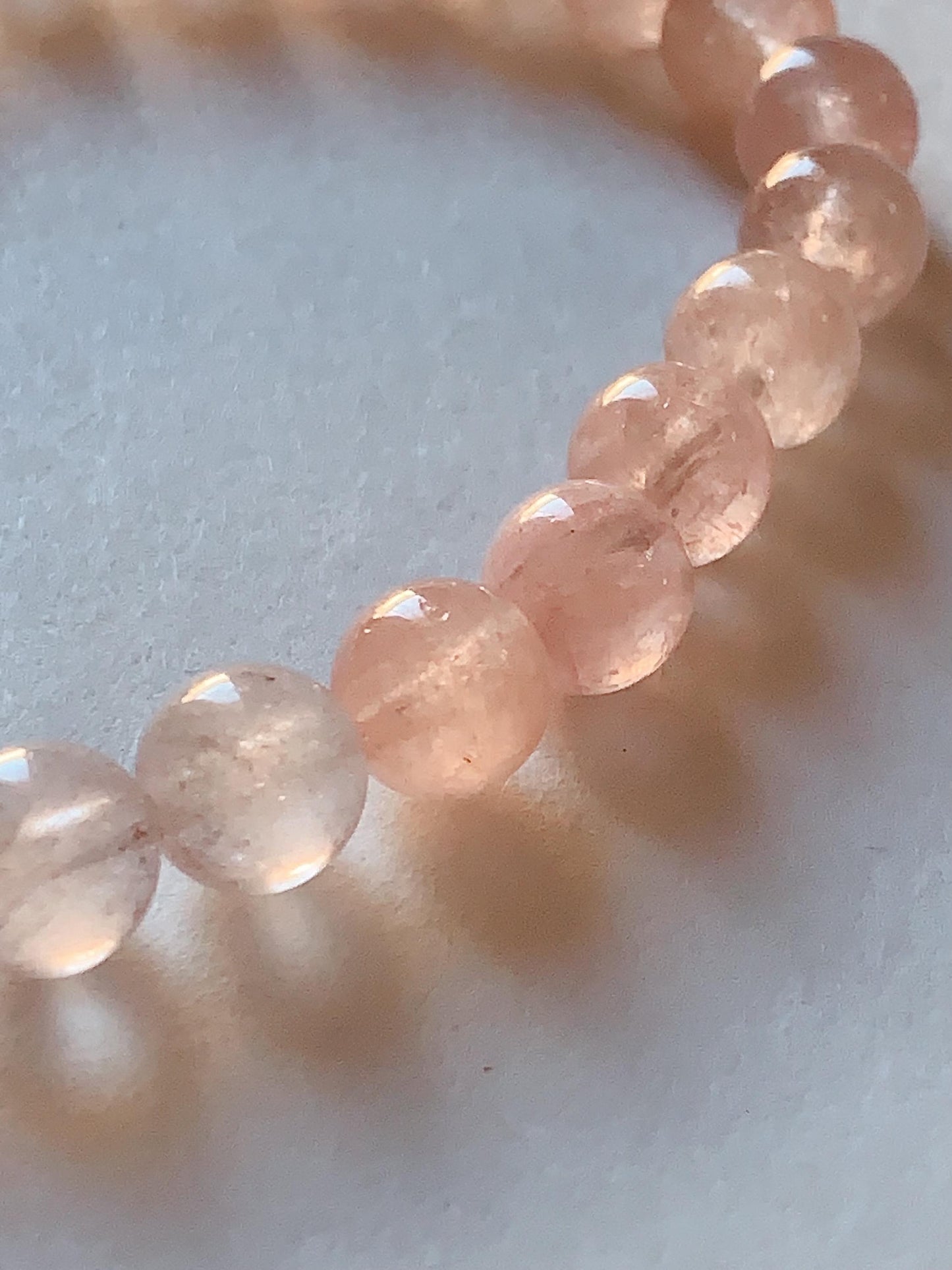 No Dyed AAA+ Transparent Madagascar Natural Light Purple Pink Ice Rose Quartz Stretch Bracelet: Smooth Round Gemstone